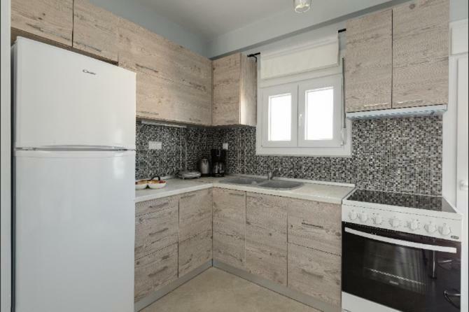 Bright Spacious Two-Bedroom Apartment Thessaloniki Buitenkant foto
